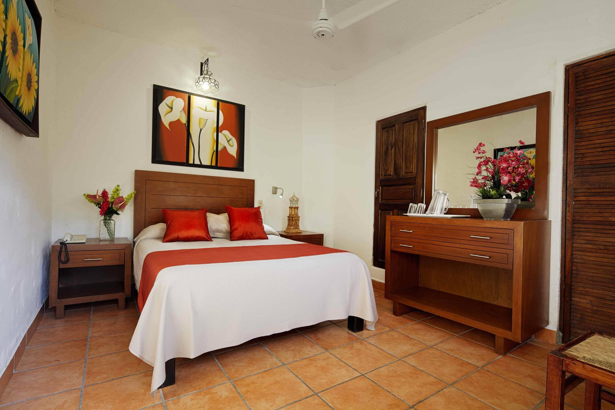 Double Room,933947263:JPEG